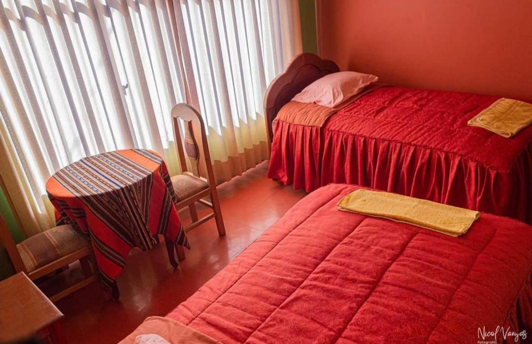 Olas Del Titicaca Backpackers Hostel Copacabana  Luaran gambar