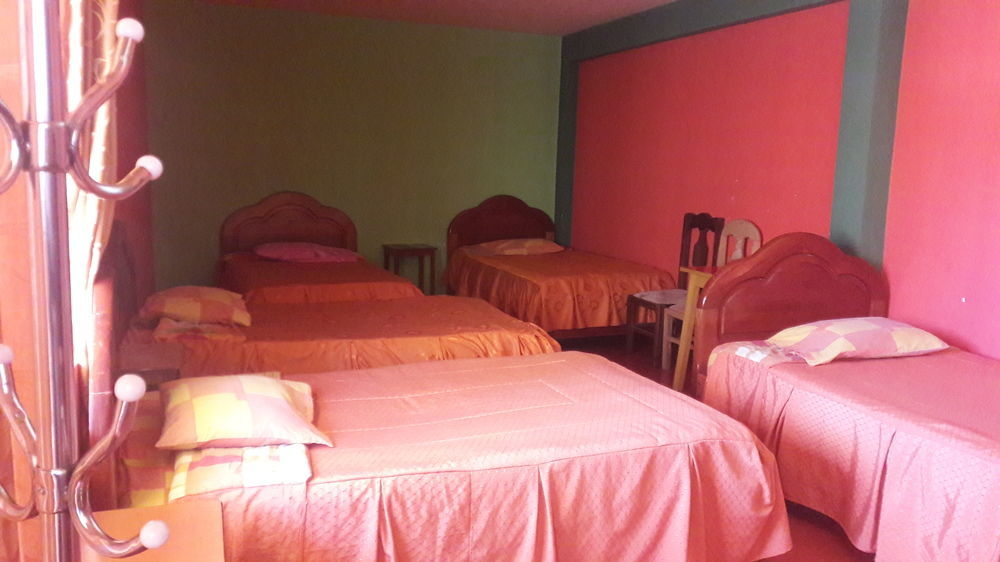 Olas Del Titicaca Backpackers Hostel Copacabana  Luaran gambar